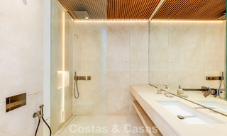 Villa de lujo de alta gama con vistas panorámicas al mar en venta dentro de un prestigioso resort, Benahavís - Marbella 788415 