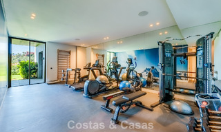 Villa de lujo de alta gama con vistas panorámicas al mar en venta dentro de un prestigioso resort, Benahavís - Marbella 788423 