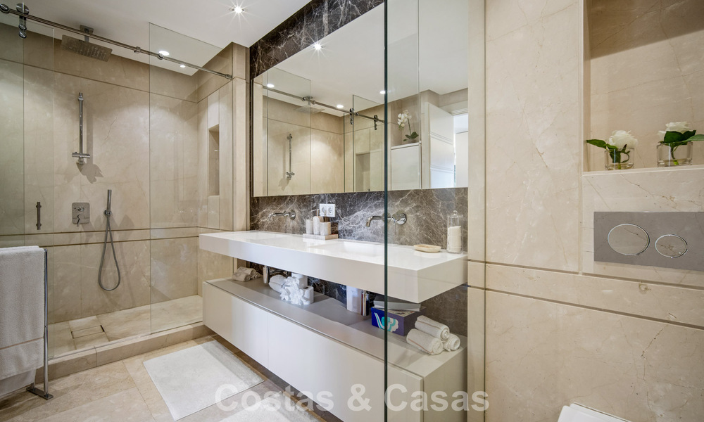 Apartamento doble, dúplex listo para entrar a vivir en la Milla de Oro de Marbella 788525