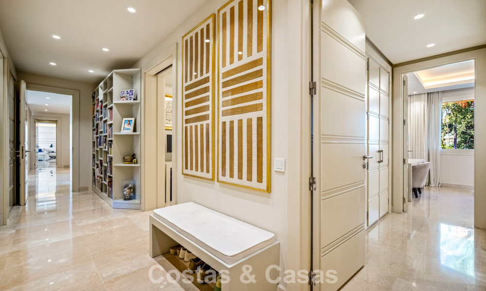 Apartamento doble, dúplex listo para entrar a vivir en la Milla de Oro de Marbella 788527