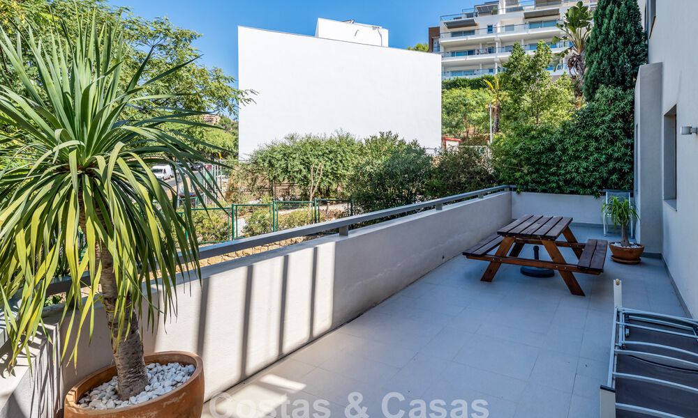 Apartamento contemporáneo con amplia terraza esquinera en venta en Marbella - Benahavís 788711