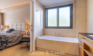 Apartamento contemporáneo con amplia terraza esquinera en venta en Marbella - Benahavís 788713 