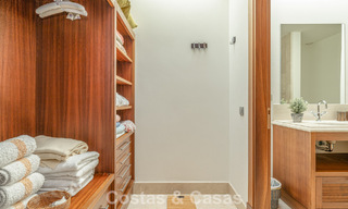 Villa modernista, lista para entrar a vivir, en venta, rodeada de campos de golf de primera categoría en la Costa del Sol 788309 