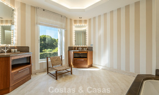 Villa modernista, lista para entrar a vivir, en venta, rodeada de campos de golf de primera categoría en la Costa del Sol 788317 