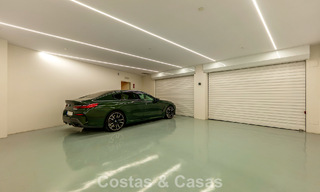 Casa con vistas panorámicas al mar en venta en un prestigioso complejo residencial cerrado en Nueva Andalucía, Marbella 788601 