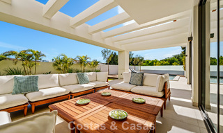 Villa de lujo contemporánea, lista para entrar a vivir, en venta a pocos pasos de la playa y del centro de San Pedro - Marbella 788842 