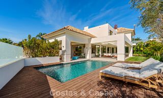 Villa de lujo contemporánea, lista para entrar a vivir, en venta a pocos pasos de la playa y del centro de San Pedro - Marbella 788843 