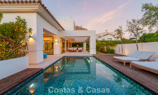 Villa de lujo contemporánea, lista para entrar a vivir, en venta a pocos pasos de la playa y del centro de San Pedro - Marbella 788858 