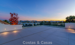 Villa de lujo contemporánea, lista para entrar a vivir, en venta a pocos pasos de la playa y del centro de San Pedro - Marbella 788866 