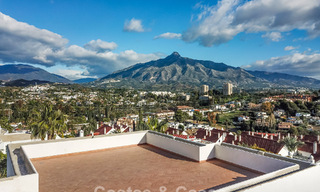 Apartamento renovado de primera clase en venta a un paso de todo en Nueva Andalucía, Marbella 789715 