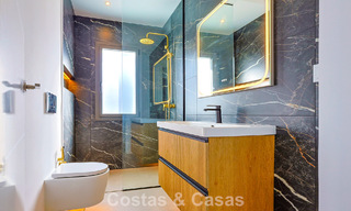 Apartamento renovado de primera clase en venta a un paso de todo en Nueva Andalucía, Marbella 789718 