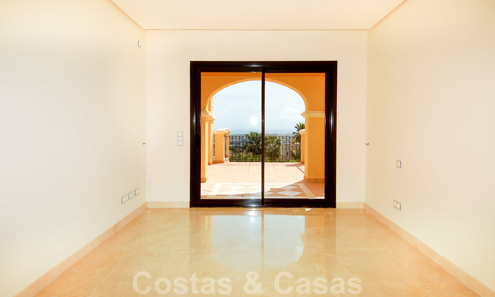 Apartamentos de lujo en venta, Nueva Andalucia, Marbella - Benahavis 21075