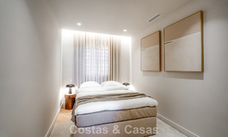 Ático dúplex de estilo andaluz con interior contemporáneo en venta en Nueva Andalucía, Marbella 789832 