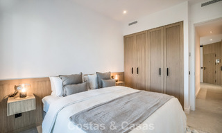 Apartamento en venta en un exclusivo complejo residencial cerrado en Sierra Blanca, Milla de Oro, Marbella 789853 