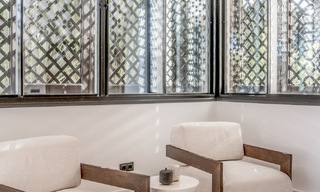 Apartamento en venta en un exclusivo complejo residencial cerrado en Sierra Blanca, Milla de Oro, Marbella 789865 