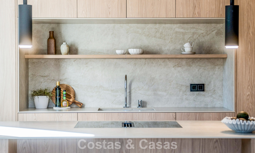 Apartamento en venta en un exclusivo complejo residencial cerrado en Sierra Blanca, Milla de Oro, Marbella 789866