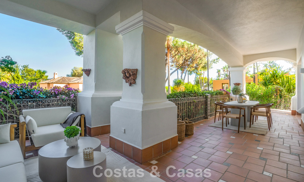 Apartamento en venta en un exclusivo complejo residencial cerrado en Sierra Blanca, Milla de Oro, Marbella 789878