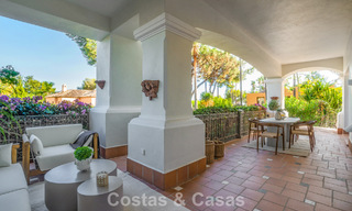 Apartamento en venta en un exclusivo complejo residencial cerrado en Sierra Blanca, Milla de Oro, Marbella 789878 