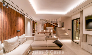 Ático dúplex reformado con vistas al mar en venta a poca distancia de Puerto Banús, Marbella 789131 