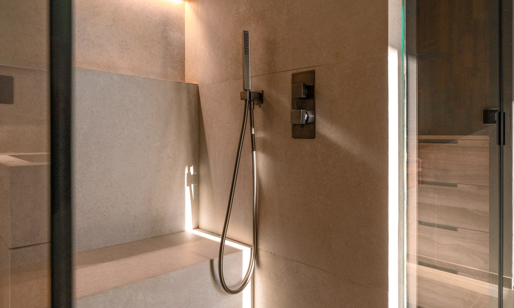 Ático dúplex reformado con vistas al mar en venta a poca distancia de Puerto Banús, Marbella 789150