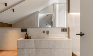 Ático dúplex reformado con vistas al mar en venta a poca distancia de Puerto Banús, Marbella 789152 