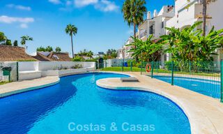 Apartamento de lujo reformado en venta a dos pasos de la playa y del centro de Puerto Banús, Marbella 789022 