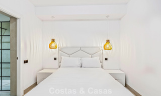 Apartamento de lujo reformado en venta a dos pasos de la playa y del centro de Puerto Banús, Marbella 789035 