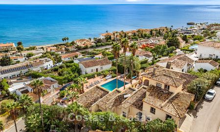 Auténtica villa mediterránea con magníficas vistas al mar en venta al oeste del centro de Estepona 788975