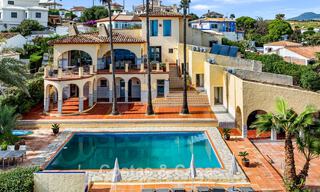 Auténtica villa mediterránea con magníficas vistas al mar en venta al oeste del centro de Estepona 788979 