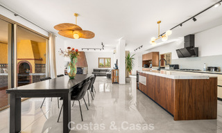 Auténtica villa mediterránea con magníficas vistas al mar en venta al oeste del centro de Estepona 788980 