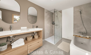 Auténtica villa mediterránea con magníficas vistas al mar en venta al oeste del centro de Estepona 789017 