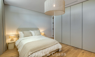 Atractiva villa de diseño con espectaculares vistas al mar en venta en Elviria, al este del centro de Marbella 789082 