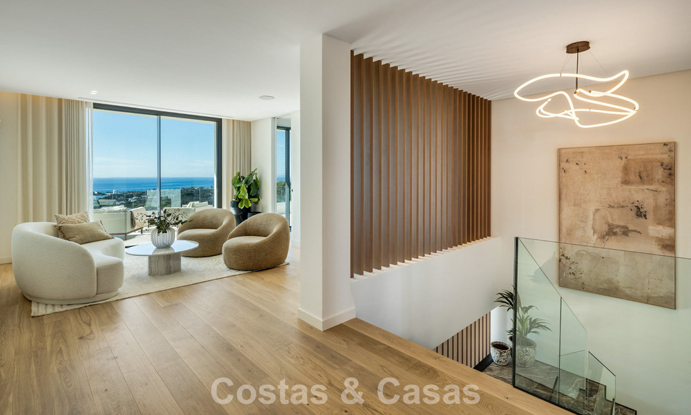 Atractiva villa de diseño con espectaculares vistas al mar en venta en Elviria, al este del centro de Marbella 789091