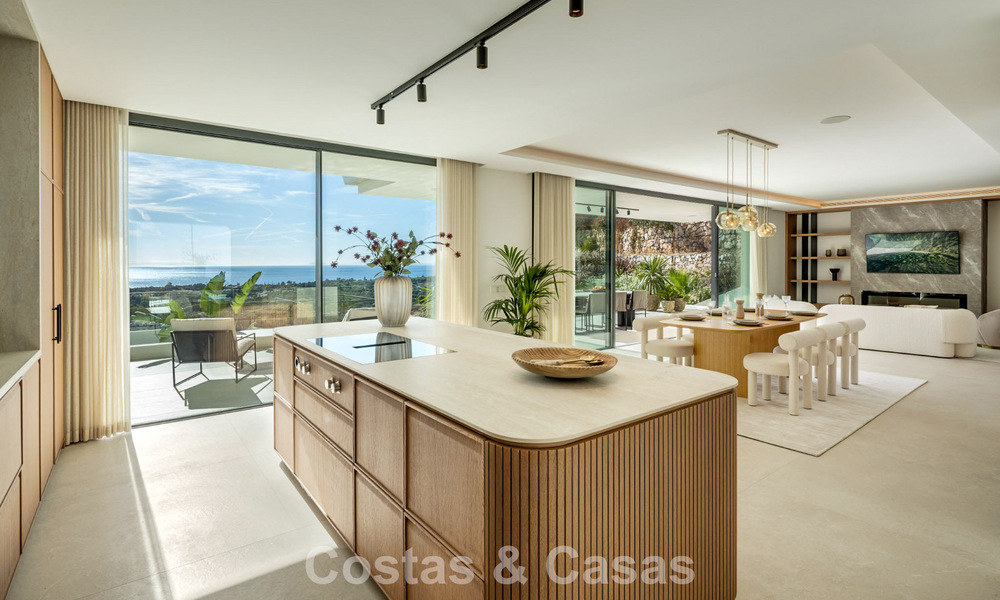 Atractiva villa de diseño con espectaculares vistas al mar en venta en Elviria, al este del centro de Marbella 789110