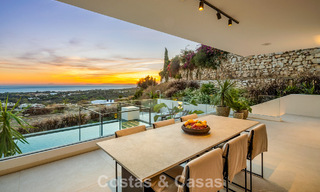 Atractiva villa de diseño con espectaculares vistas al mar en venta en Elviria, al este del centro de Marbella 789122 