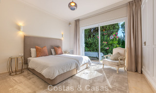 Villa de estilo español en venta junto a un campo de golf, en urbanización cerrada de La Quinta, Marbella - Benahavís 789273 