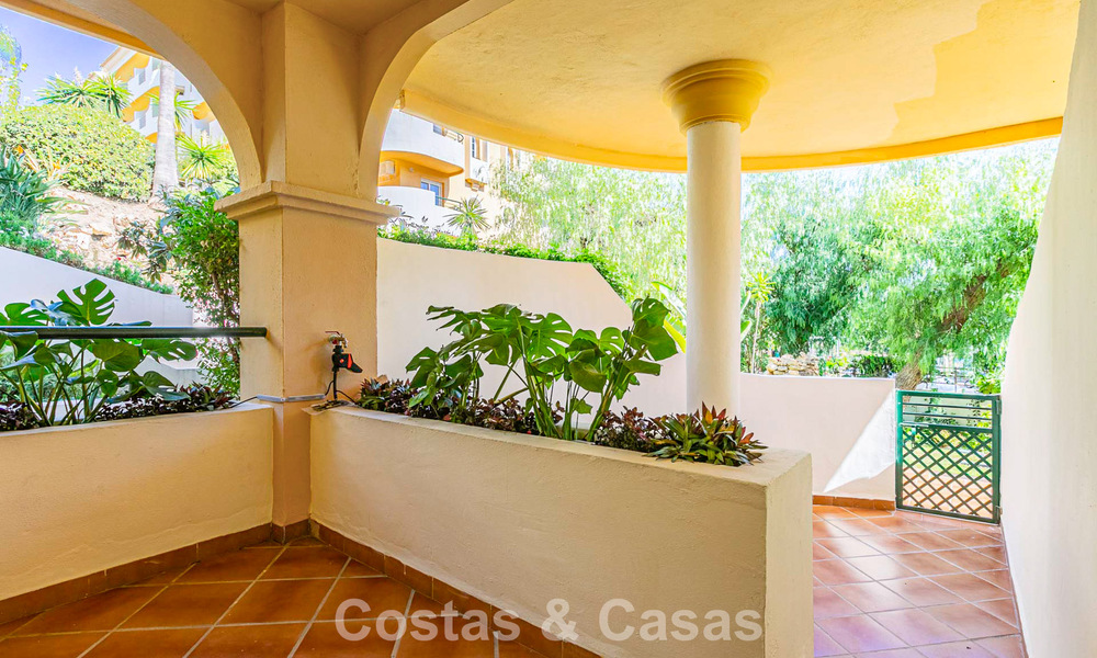 Dúplex reformado en venta a poca distancia de comodidades locales y de Puerto Banús en Nueva Andalucía, Marbella 789363