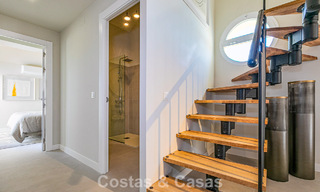 Ático con vistas al mar en venta a poca distancia de todas las comodidades y de Puerto Banús en Nueva Andalucía, Marbella 789319 