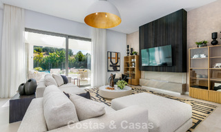 Villa de lujo lista para entrar a vivir, con arquitectura minimalista, en venta en la New Golden Mile entre Marbella y Estepona 789678 