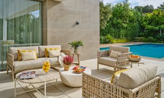 Villa de lujo lista para entrar a vivir, con arquitectura minimalista, en venta en la New Golden Mile entre Marbella y Estepona 789701 