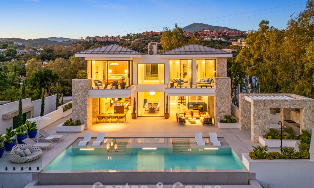 Exclusiva villa de lujo contemporánea en venta dentro de una comunidad segura en La Quinta, Benahavís - Marbella 789403
