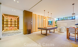 Exclusiva villa de lujo contemporánea en venta dentro de una comunidad segura en La Quinta, Benahavís - Marbella 789408 