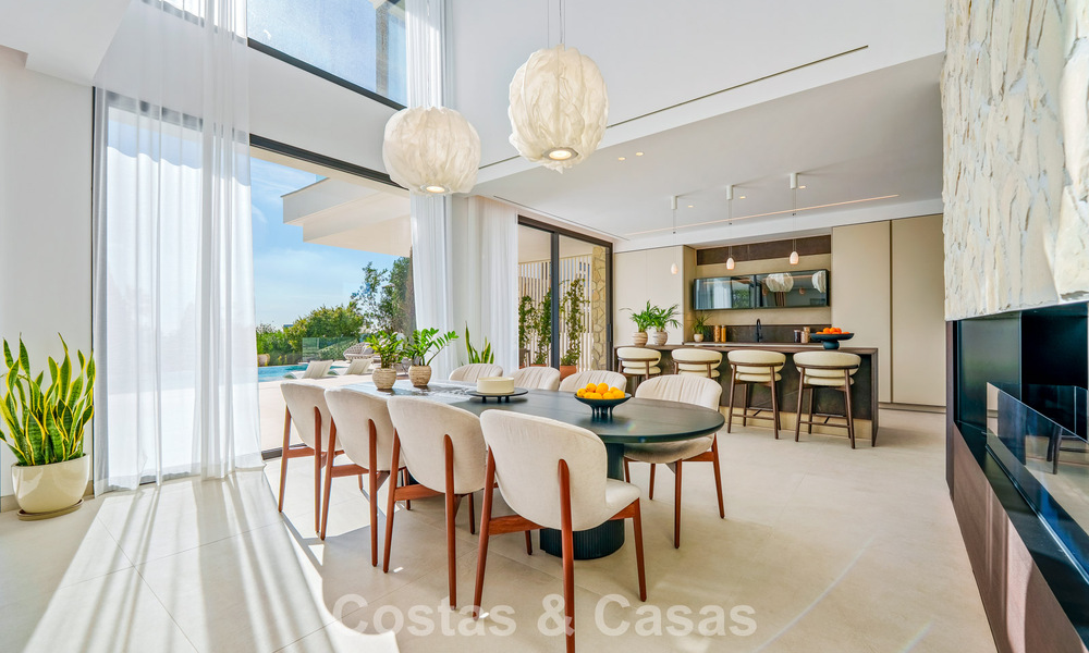 Exclusiva villa de lujo contemporánea en venta dentro de una comunidad segura en La Quinta, Benahavís - Marbella 789427