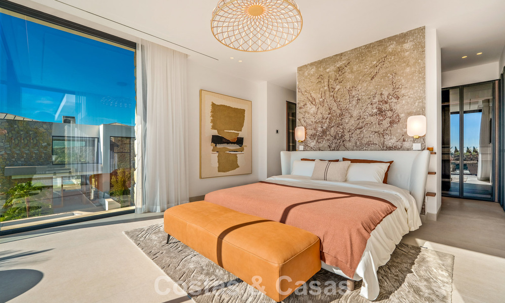 Exclusiva villa de lujo contemporánea en venta dentro de una comunidad segura en La Quinta, Benahavís - Marbella 789435