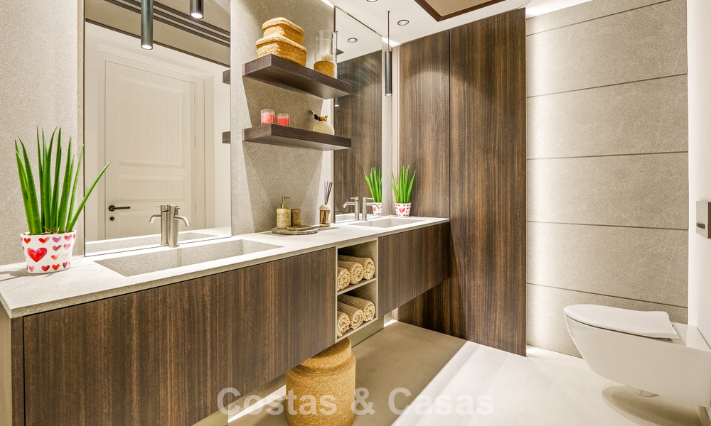 Exclusiva villa de lujo contemporánea en venta dentro de una comunidad segura en La Quinta, Benahavís - Marbella 789437