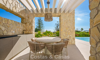 Exclusiva villa de lujo contemporánea en venta dentro de una comunidad segura en La Quinta, Benahavís - Marbella 789446 