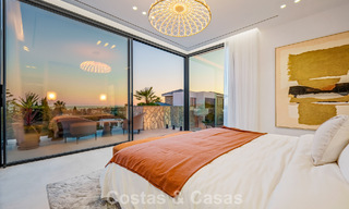 Exclusiva villa de lujo contemporánea en venta dentro de una comunidad segura en La Quinta, Benahavís - Marbella 789454 