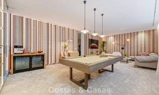 Villa de lujo moderno-mediterránea en venta dentro de una comunidad de prestigio en La Quinta, Benahavís - Marbella 789462 