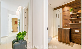 Villa de lujo moderno-mediterránea en venta dentro de una comunidad de prestigio en La Quinta, Benahavís - Marbella 789474 