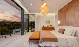 Villa de lujo moderno-mediterránea en venta dentro de una comunidad de prestigio en La Quinta, Benahavís - Marbella 789511 